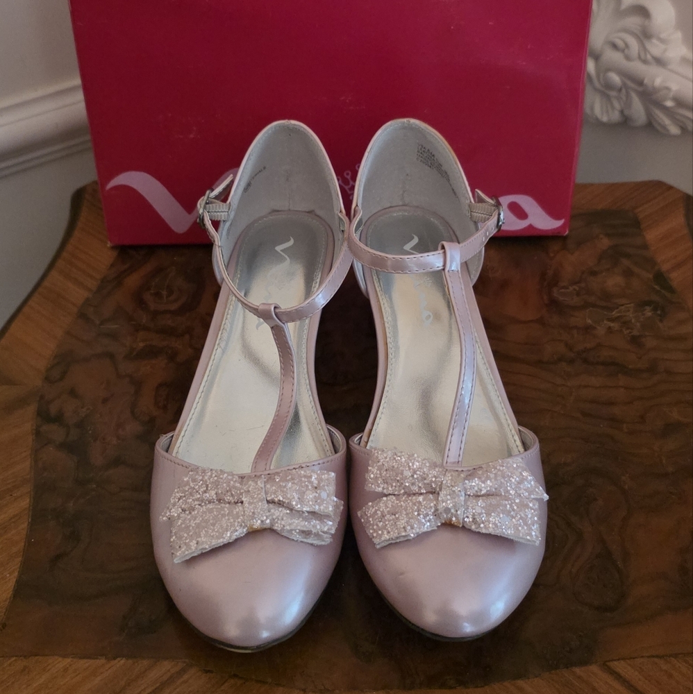 Nina Beige Strappy Sandals